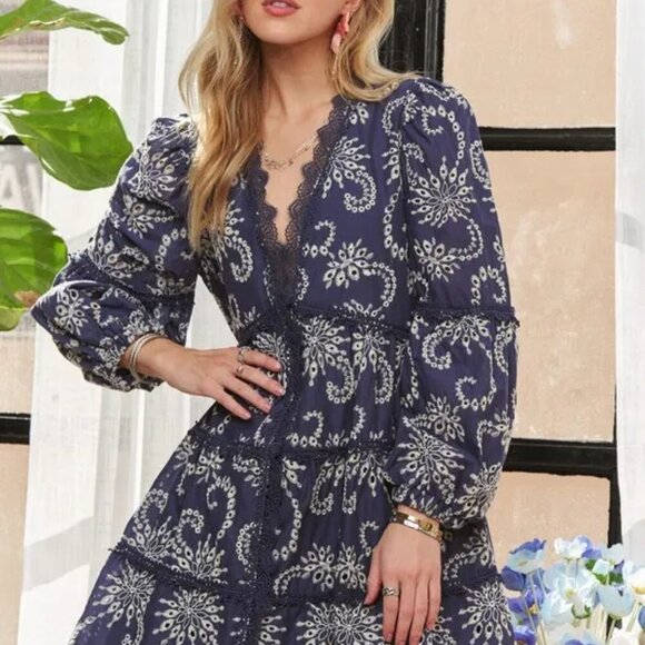 ADORA Puff Sleeve Floral Dress - Picture 4 of 10